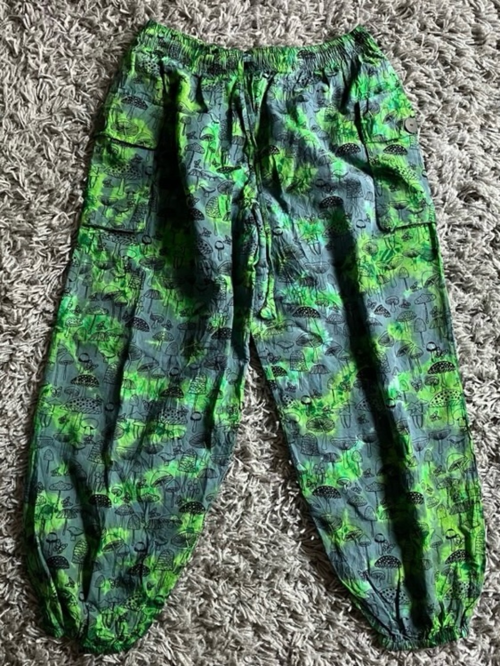 New! Baggy large Trippy Hippie Tie Dye Mushroom pants. One-Size